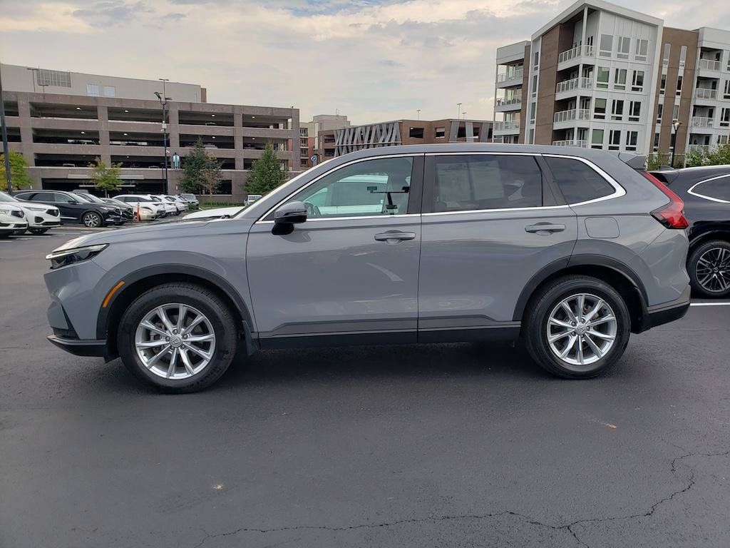 Used 2024 Honda CR-V EX-L image 4