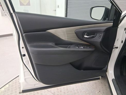 Used 2018 Nissan Murano Platinum w/ Cargo Package image 21