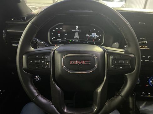 Used 2023 GMC Sierra 1500 AT4 image 22