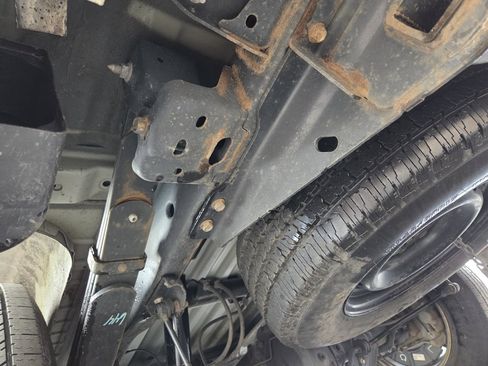 Used 2020 Nissan NV 3500 SV image 41