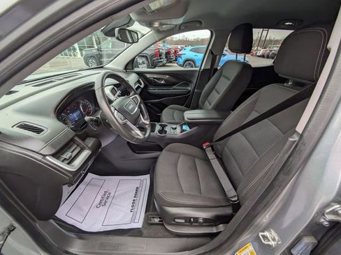 Used 2024 GMC Terrain SLE w/ Driver Convenience Package image 26