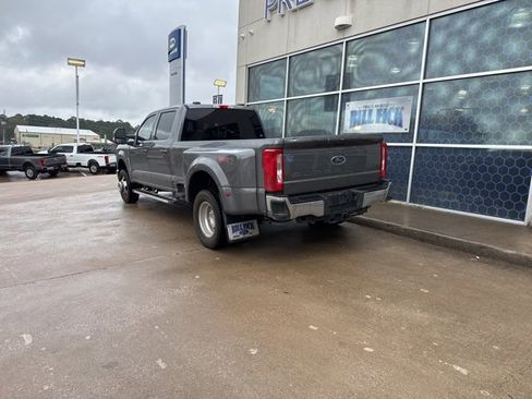 Used 2024 Ford F350 XLT image 5