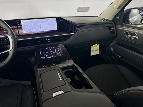 New 2026 INFINITI QX80 Luxe w/ Cargo Package image 30