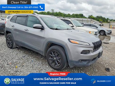 Used 2017 Jeep Cherokee Latitude w/ Comfort/Convenience Group AWD/4WD image 5