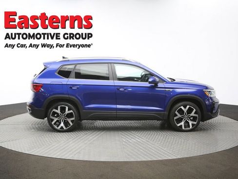 Used 2022 Volkswagen Taos SEL image 44