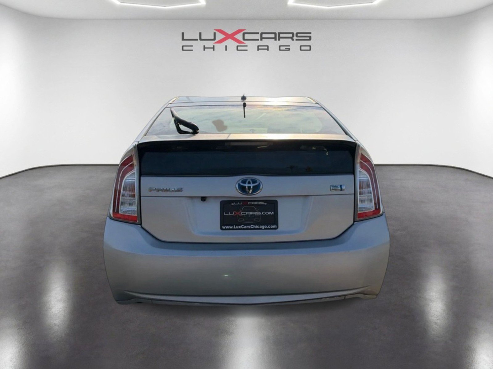Used 2015 Toyota Prius Two FWD image 6