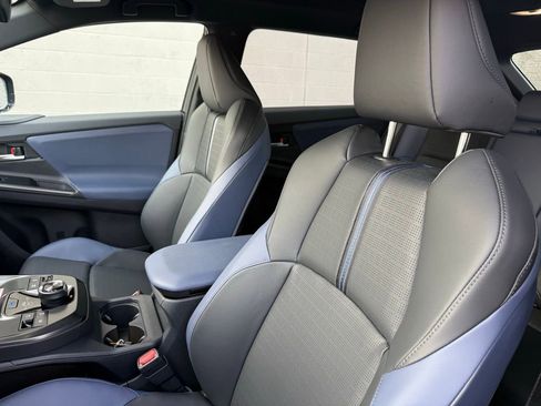 New 2026 Subaru Solterra image 22