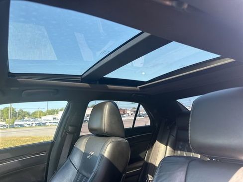 Used 2022 Chrysler 300 S RWD image 21