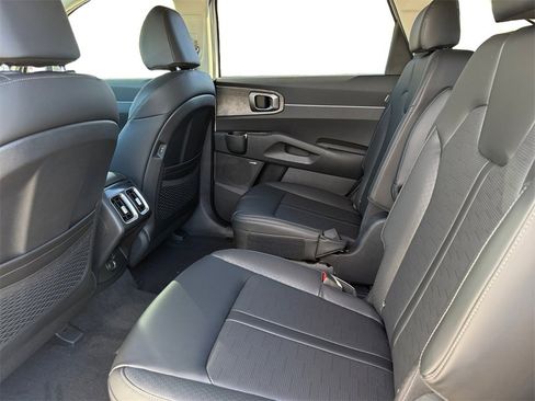 New 2026 Kia Sorento EX image 15