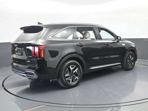 Used 2023 Kia Sorento EX FWD image 6