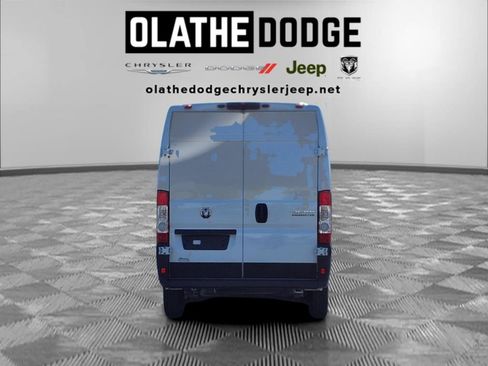 Used 2026 RAM ProMaster 2500 w/ Convenience Group FWD image 23