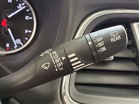 Used 2020 Buick Enclave Avenir w/ Avenir Technology Package image 28