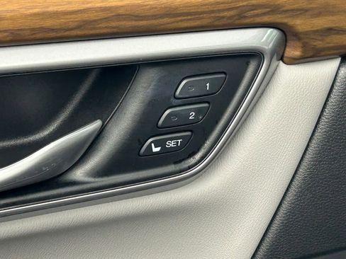 Used 2022 Honda CR-V EX-L image 18