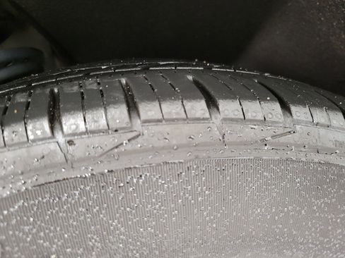 Used 2023 Chevrolet Traverse LT image 4