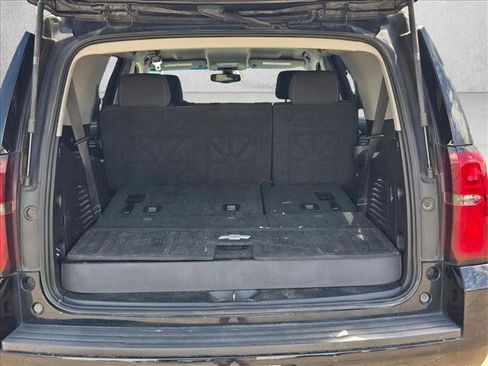 Used 2019 Chevrolet Tahoe LS w/ All-Season Package RWD image 6