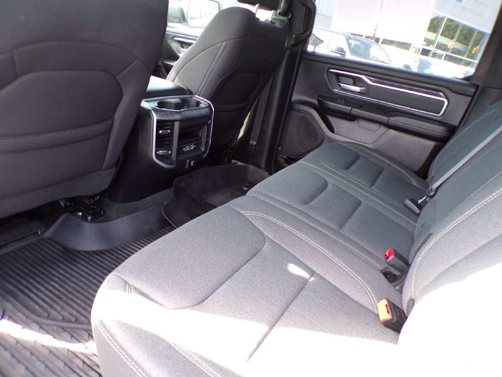Used 2022 RAM 1500 Big Horn AWD/4WD image 17
