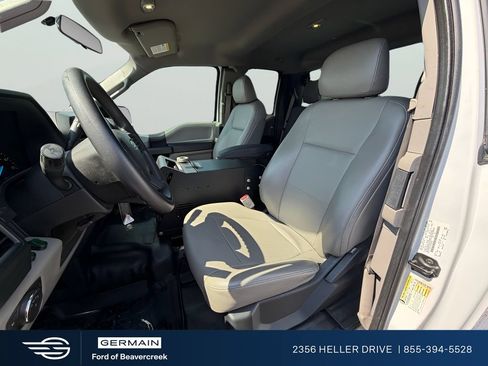 Used 2015 Ford F150 XL w/ Equipment Group 101A Mid AWD/4WD image 11