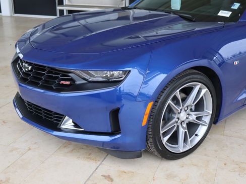 Used 2024 Chevrolet Camaro LT w/ RS Package image 6