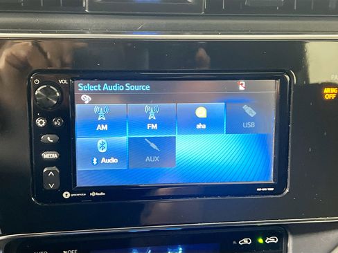 Used 2018 Toyota Corolla iM image 27