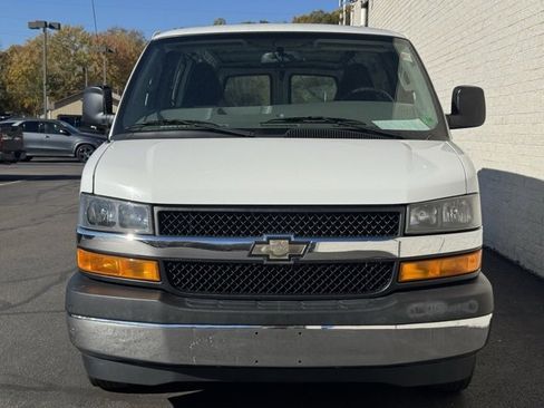 Used 2019 Chevrolet Express 2500 w/ Driver Convenience Package image 2