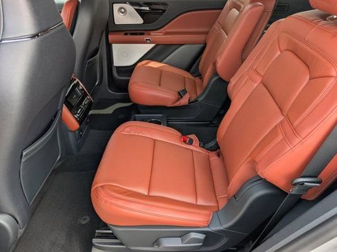 New 2026 Lincoln Aviator Reserve w/ Luxury Package AWD/4WD image 30
