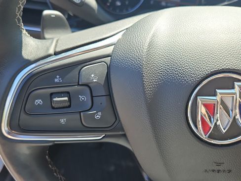 Used 2021 Buick Envision Preferred FWD image 22