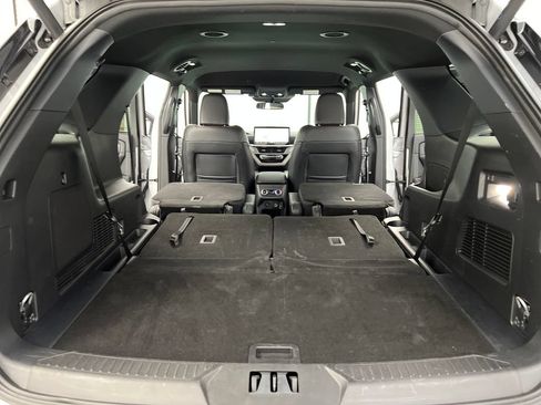 Used 2026 Ford Explorer ST-Line AWD/4WD image 41