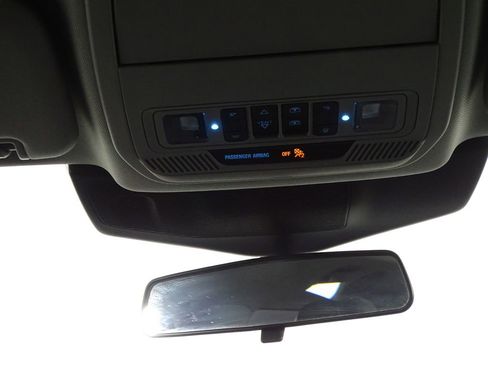 Used 2021 Ford Explorer XLT w/ Equipment Group 202A image 30