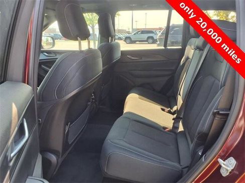 Certified 2024 Jeep Grand Cherokee Laredo X image 14