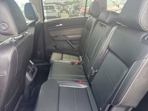 Used 2022 Volkswagen Atlas SE FWD image 26
