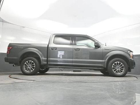 Used 2019 Ford F150 XLT w/ Equipment Group 302A Luxury AWD/4WD image 40