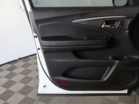 Used 2022 Honda Pilot EX-L image 12