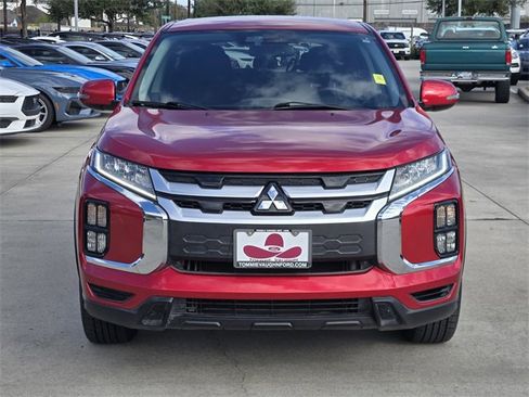 Used 2021 Mitsubishi Outlander Sport SE image 2