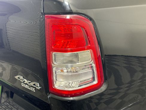 Used 2019 RAM 1500 Big Horn AWD/4WD image 34