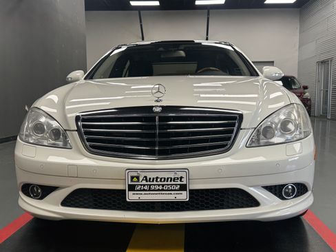 Used 2009 Mercedes-Benz S 550 4MATIC image 7