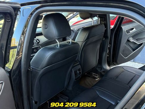 Used 2020 Mercedes-Benz GLA 250 image 28