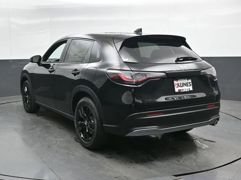 New 2027 Honda HR-V Sport image 8