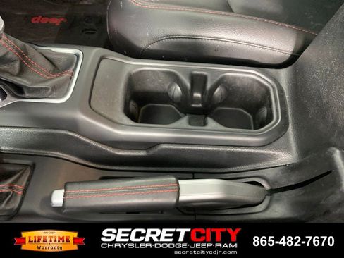 Used 2020 Jeep Gladiator Rubicon AWD/4WD image 25