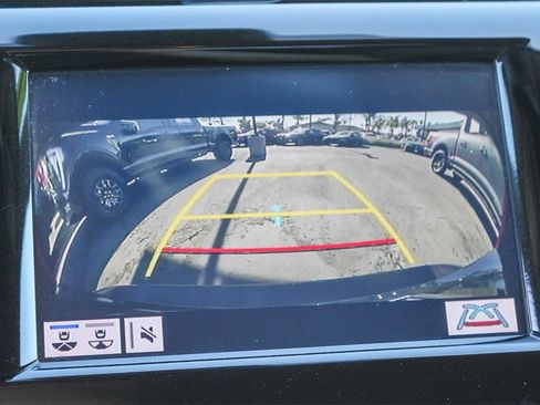 Used 2019 Toyota Camry SE image 29