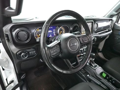 Used 2022 Jeep Gladiator Sport AWD/4WD image 27