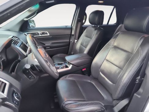 Used 2014 Ford Explorer Sport w/ Equipment Group 401A AWD/4WD image 9