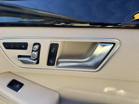 Used 2016 Mercedes-Benz E 350 Sedan image 15