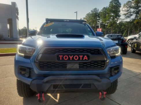 Used 2018 Toyota Tacoma TRD Pro AWD/4WD image 4
