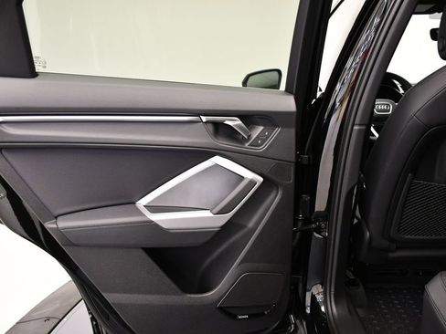 Used 2025 Audi Q3 2.0T Premium Plus w/ Premium Plus Package image 41