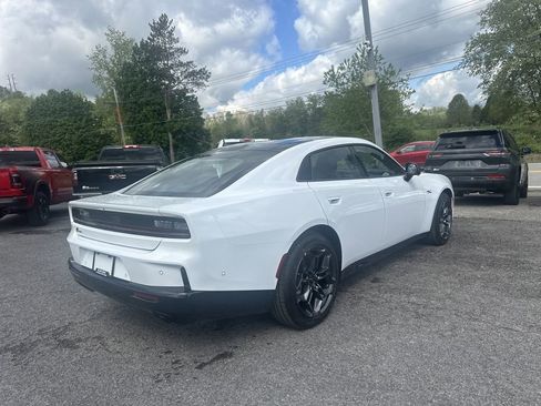 New 2026 Dodge Charger R/T AWD/4WD image 5