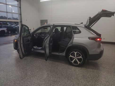 New 2026 Volkswagen Tiguan SE AWD/4WD image 25
