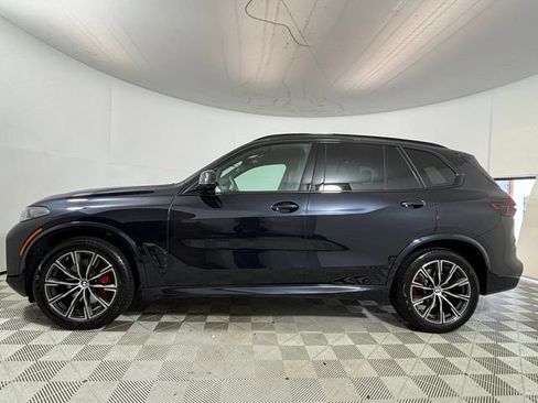 Used 2024 BMW X5 xDrive40i w/ M Sport Package AWD/4WD image 4