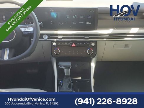 Used 2026 Hyundai Tucson SEL FWD image 17