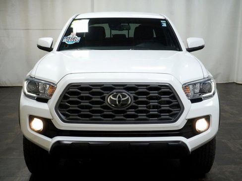 Certified 2023 Toyota Tacoma TRD Off-Road image 8