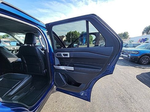 Certified 2023 Ford Explorer XLT w/ Equipment Group 202A AWD/4WD image 12